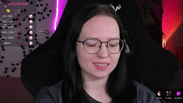 Snapshot of power_robynn chatting on February 12, 2026, 4:18 pm power robynn online show from February 12, 2026, 4:18 pm