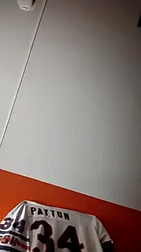 Snapshot of Mochalatte21 chatting on November 15, 2025, 12:20 pm Mochalatte21 online show from November 15, 2025, 12:20 pm