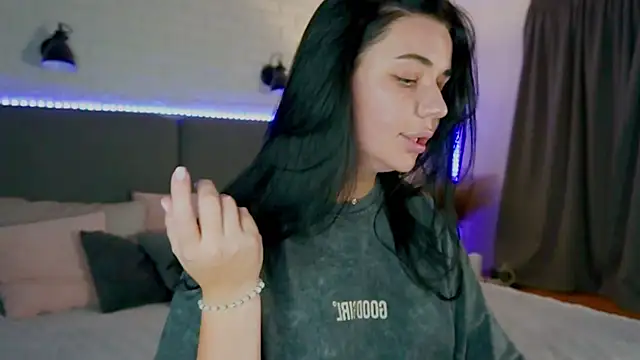 Snapshot of Black___Barbie chatting on September 28, 2025, 7:54 pm Black Barbie online show from September 28, 2025, 7:54 pm