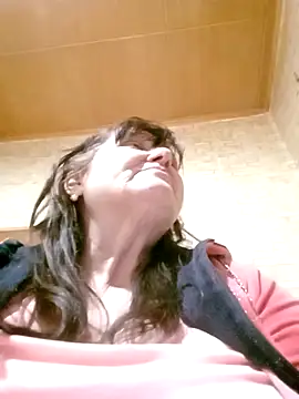 Apeesynka55211 online show from February 20, 2026, 6:54 pm