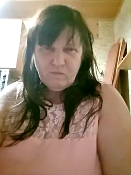 Apeesynka55211 online show from November 28, 2025, 5:02 pm