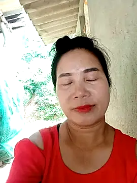 Snapshot of meomeo-baby chatting on October 12, 2025, 6:48 am meomeo-baby online show from October 12, 2025, 6:48 am