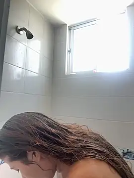 violeticafox online show from September 29, 2025, 4:45 pm