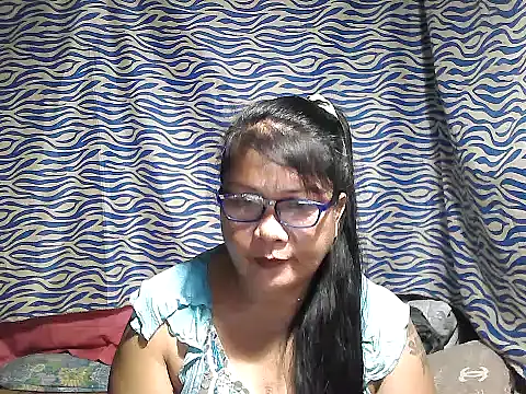 joy cute online show from October 23, 2025, 1:04 am