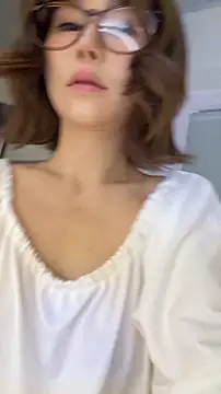 xiaowan x online show from February 28, 2026, 1:11 pm