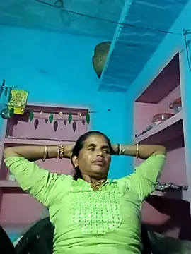 Snapshot of Mohni_cute chatting on October 20, 2025, 12:45 am Mohni cute online show from October 20, 2025, 12:45 am