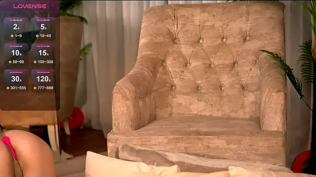 ErisVesper online show from November 22, 2025, 4:00 am