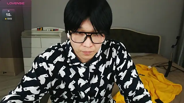 KaiChicken online show from March 31, 2026, 7:27 pm