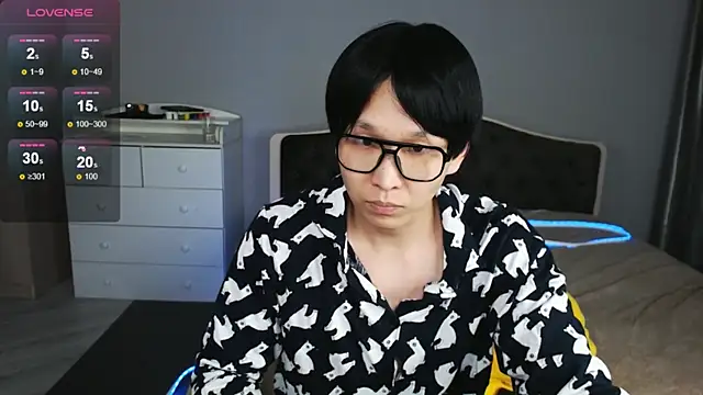 KaiChicken online show from March 27, 2026, 5:47 pm