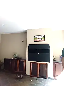 Snapshot of Rudiesny chatting on February 1, 2026, 12:58 pm Rudiesny online show from February 1, 2026, 12:58 pm