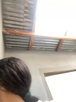 Snapshot of Sirah1 chatting on November 1, 2025, 1:27 pm Sirah1 online show from November 1, 2025, 1:27 pm