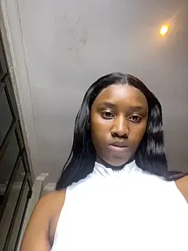 Snapshot of Sirah1 chatting on November 25, 2025, 6:19 pm Sirah1 online show from November 25, 2025, 6:19 pm