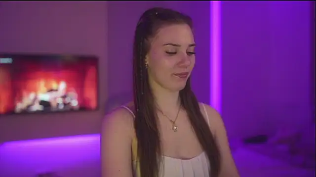 Snapshot of CandyStorm chatting on February 18, 2026, 9:44 pm CandyStorm online show from February 18, 2026, 9:44 pm