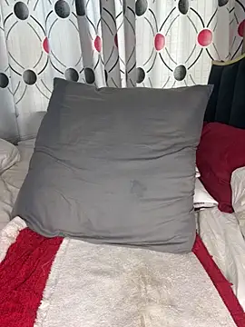 CynnxxxBarb online show from December 3, 2025, 5:41 am