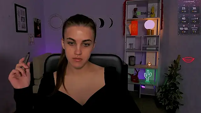 lina fox12 online show from May 11, 2026, 12:28 pm