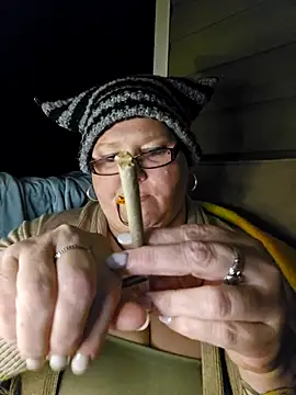 Budd Bunney online show from October 25, 2025, 1:16 am