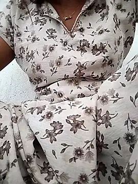 PEEHU-50 online show from April 20, 2026, 2:14 am