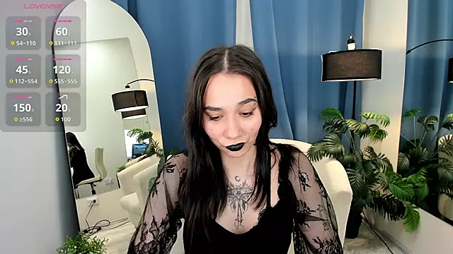 Snapshot of Lunel_kitten chatting on October 22, 2025, 12:26 pm Lunel kitten online show from October 22, 2025, 12:26 pm