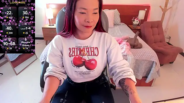 Mafe Kailina online show from April 4, 2026, 7:42 pm