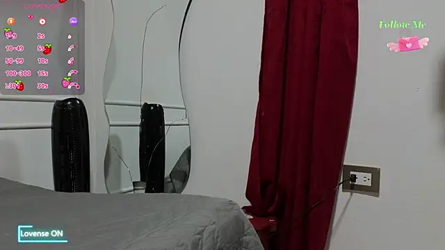 Snapshot of luxuryheaven_8 chatting on November 3, 2025, 5:34 am luxuryheaven 8 online show from November 3, 2025, 5:34 am