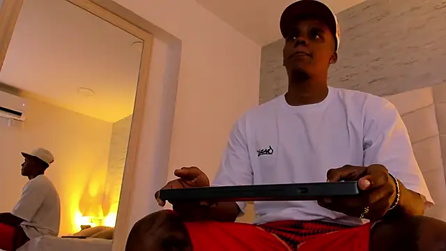 jax black online show from February 7, 2026, 7:22 pm