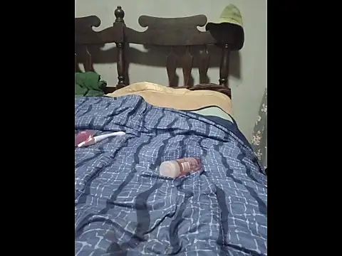 macKnd online show from January 11, 2026, 6:37 pm