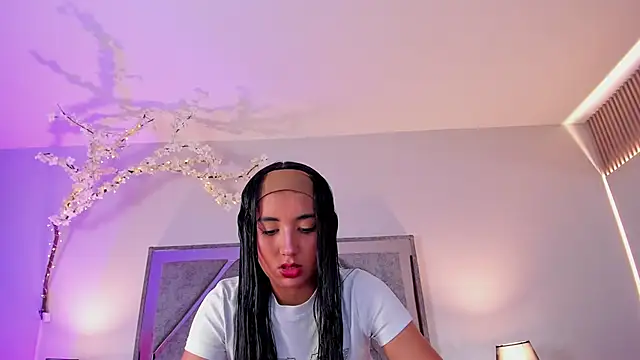 cloe taylor   online show from January 11, 2026, 3:46 am