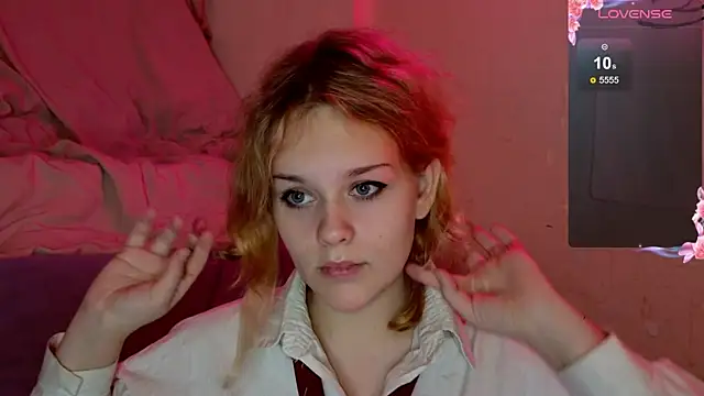CleoVixes online show from October 22, 2025, 3:50 am