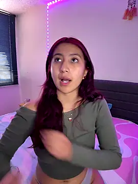 saramooon online show from December 3, 2025, 1:21 pm