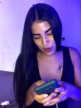 deby 03 online show from November 18, 2025, 3:37 pm