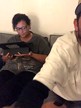 hoociedaddy24 online show from December 20, 2025, 4:59 am