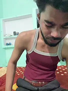 Snapshot of Hotraj24 chatting on March 5, 2026, 8:11 am Hotraj24 online show from March 5, 2026, 8:11 am