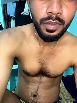 Snapshot of Hotraj24 chatting on March 5, 2026, 8:38 pm Hotraj24 online show from March 5, 2026, 8:38 pm