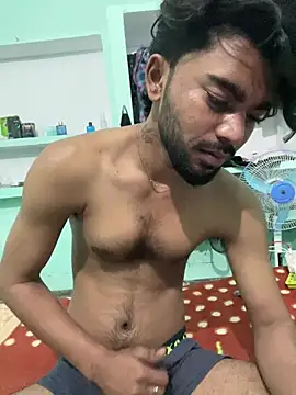 Snapshot of Hotraj24 chatting on March 10, 2026, 5:33 am Hotraj24 online show from March 10, 2026, 5:33 am