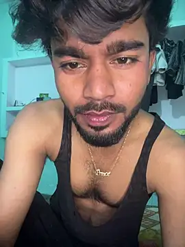 Snapshot of Hotraj24 chatting on February 13, 2026, 7:41 am Hotraj24 online show from February 13, 2026, 7:41 am