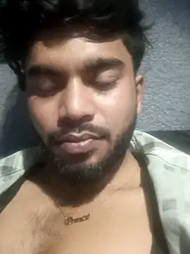 Snapshot of Hotraj24 chatting on December 21, 2025, 7:48 pm Hotraj24 online show from December 21, 2025, 7:48 pm