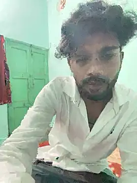 Snapshot of Hotraj24 chatting on March 11, 2026, 9:14 am Hotraj24 online show from March 11, 2026, 9:14 am