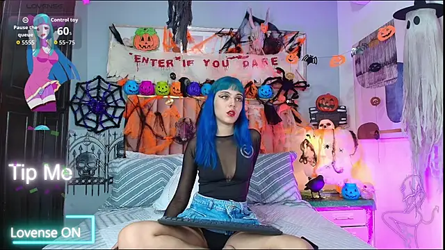 ElektraBlue online show from October 16, 2025, 4:43 am