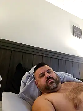 Roddog18 online show from November 15, 2025, 6:23 pm