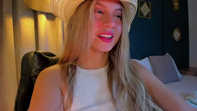 mia curry online show from May 13, 2026, 7:21 pm