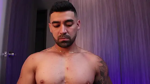 SOY MIKE online show from November 15, 2025, 3:21 am