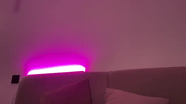 AlmaryKim online show from March 21, 2026, 9:08 pm