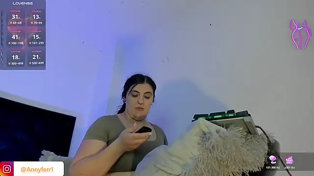 Snapshot of Anny_ferrer1 chatting on July 21, 2026, 6:53 pm Anny ferrer1 online show from July 21, 2026, 6:53 pm