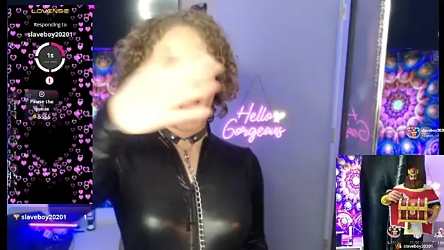 cinderellie online show from November 21, 2025, 3:16 am