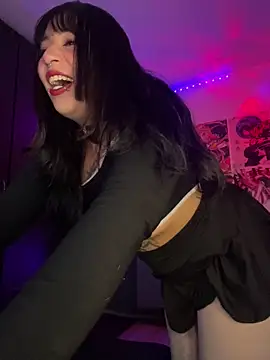 Hinatamoon  online show from February 6, 2026, 5:25 am