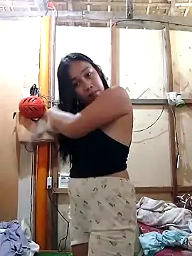 Snapshot of luna_light23 chatting on October 24, 2025, 6:23 am luna light23 online show from October 24, 2025, 6:23 am