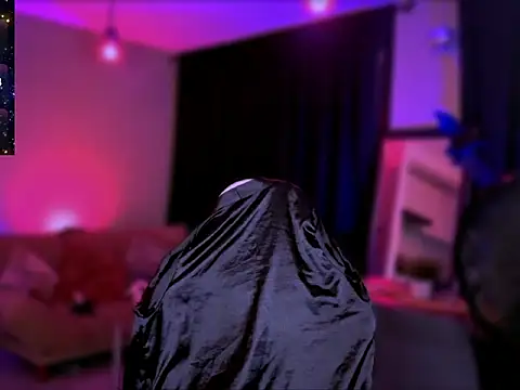 Snapshot of VanessaBlackrose chatting on April 2, 2026, 3:46 am VanessaBlackrose online show from April 2, 2026, 3:46 am