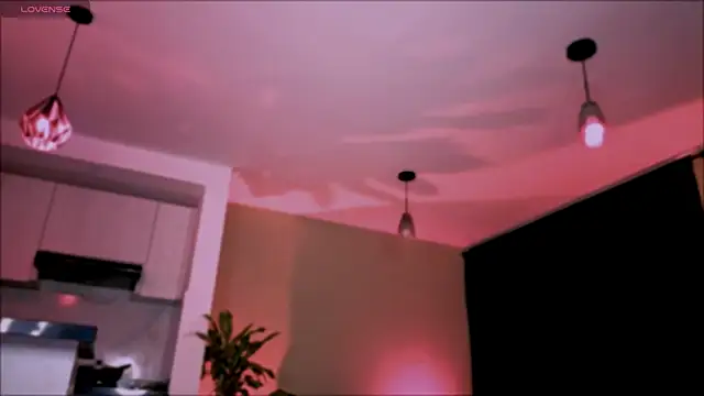 Snapshot of VanessaBlackrose chatting on October 21, 2025, 12:21 am VanessaBlackrose online show from October 21, 2025, 12:21 am