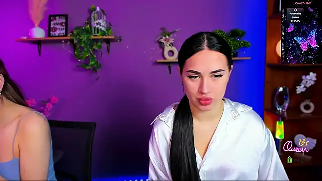 Snapshot of vivy_star1 chatting on April 22, 2026, 6:47 pm vivy star1 online show from April 22, 2026, 6:47 pm