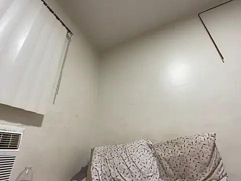 Snapshot of barbiedoll-trixie chatting on October 1, 2025, 3:22 am barbiedoll-trixie online show from October 1, 2025, 3:22 am